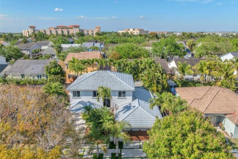 Casa en venta en Miami, Florida, 4 dormitorios, 214.79 m2 № 2058957 - foto 2