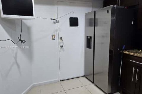 Copropriété à vendre à Miami, Floride: 1 chambre, 79.99 m2 № 1971326 - photo 15