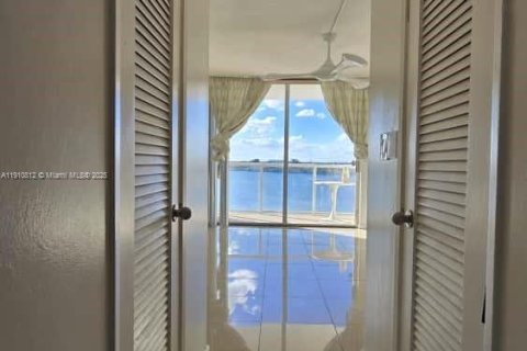 Copropriété à vendre à Miami, Floride: 1 chambre, 79.99 m2 № 1971326 - photo 20