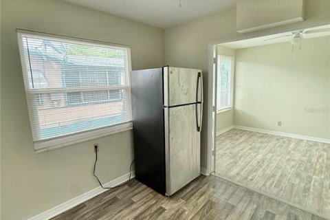 Villa ou maison à louer à Saint Petersburg, Floride: 2 chambres, 73.58 m2 № 2339412 - photo 3