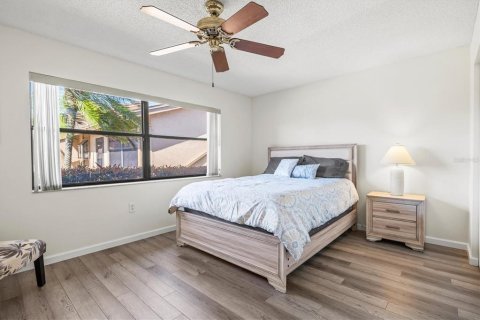 Condo in Bradenton, Florida, 2 bedrooms  № 1718810 - photo 22