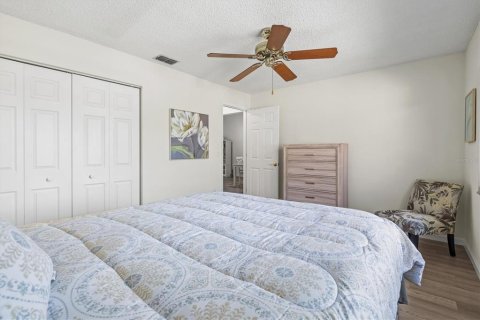 Condo in Bradenton, Florida, 2 bedrooms  № 1718810 - photo 23
