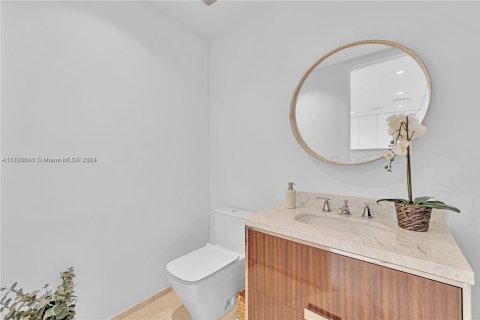 Condominio en venta en Sunny Isles Beach, Florida, 2 dormitorios, 134.43 m2 № 1694241 - foto 20