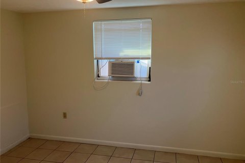 Casa en alquiler en Beverly Hills, Florida, 2 dormitorios, 80.27 m2 № 2148960 - foto 10