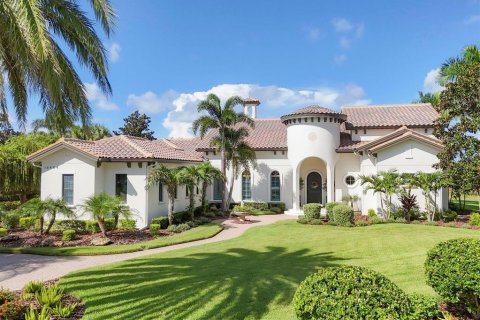 House in Lakewood Ranch, Florida 4 bedrooms, 369.57 sq.m. № 1919239 - photo 3