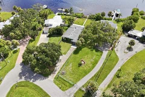 Terreno en venta en Nokomis, Florida № 2356267 - foto 5
