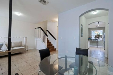 Touwnhouse à vendre à Homestead, Floride: 3 chambres, 146.04 m2 № 1941817 - photo 10