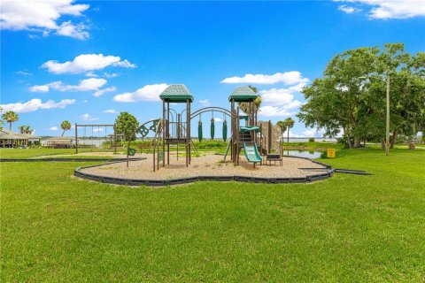 Condo in Leesburg, Florida, 3 bedrooms  № 2236106 - photo 27