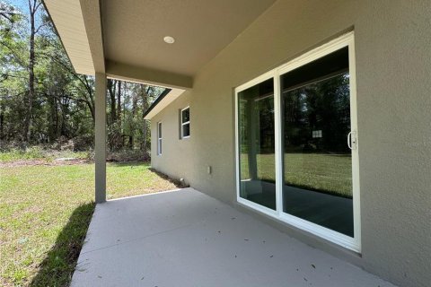 House in Citrus Springs, Florida 3 bedrooms, 127.83 sq.m. № 2201983 - photo 11