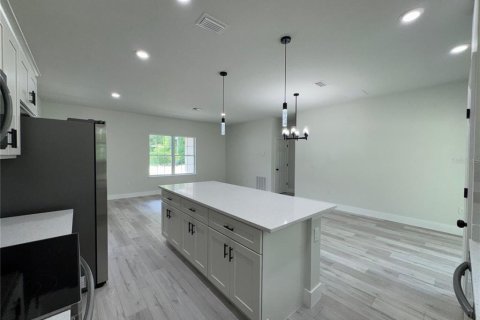 House in Citrus Springs, Florida 3 bedrooms, 127.83 sq.m. № 2201983 - photo 14