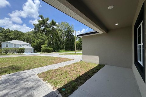 House in Citrus Springs, Florida 3 bedrooms, 127.83 sq.m. № 2201983 - photo 6