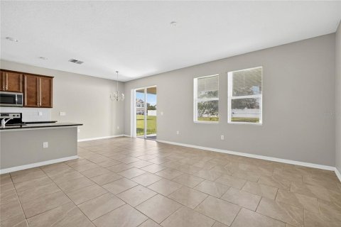 Casa en venta en Haines City, Florida, 3 dormitorios, 137.59 m2 № 1832943 - foto 18