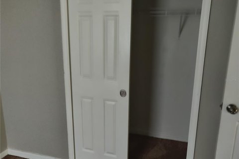House in Haines City, Florida 3 bedrooms, 137.59 sq.m. № 1832943 - photo 12