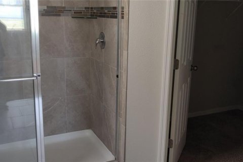 House in Haines City, Florida 3 bedrooms, 137.59 sq.m. № 1832943 - photo 6