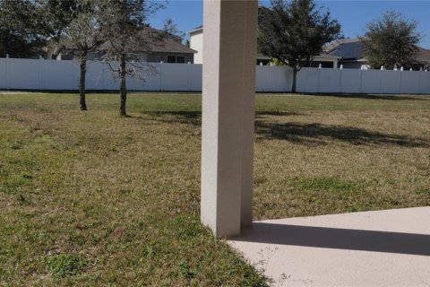 House in Haines City, Florida 3 bedrooms, 137.59 sq.m. № 1832943 - photo 14