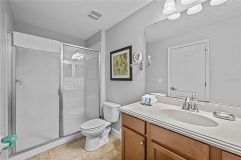 House in Davenport, Florida 6 bedrooms, 321.91 sq.m. № 2128271 - photo 22