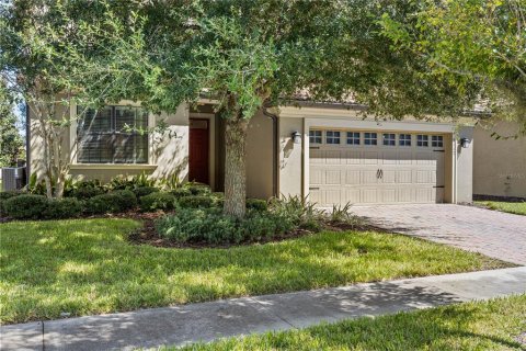 House in Davenport, Florida 6 bedrooms, 321.91 sq.m. № 2128271 - photo 2