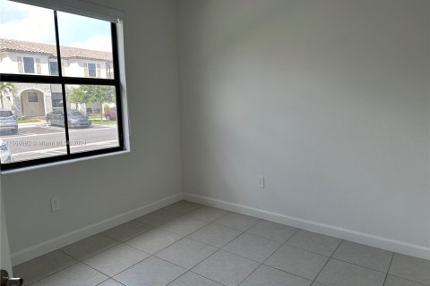 Townhouse in Homestead, Florida 3 bedrooms, 123.37 sq.m. № 1874500 - photo 8