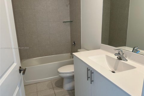 Townhouse in Homestead, Florida 3 bedrooms, 123.37 sq.m. № 1874500 - photo 9