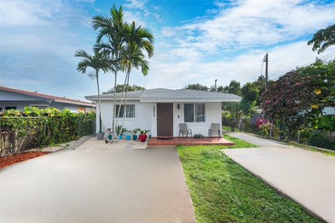 Immobilier commercial à Miami, Floride № 2002755