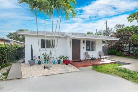 Immobilier commercial à vendre à Miami, Floride № 2002755 - photo 2