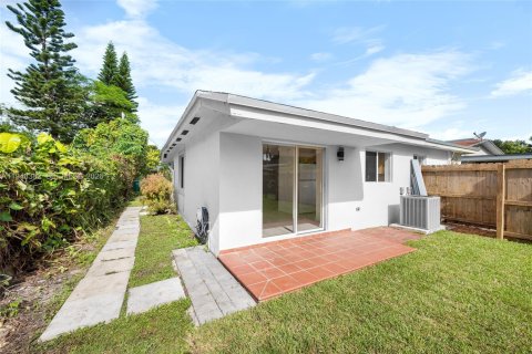 Immobilier commercial à vendre à Miami, Floride № 2002755 - photo 24