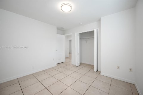 Immobilier commercial à vendre à Miami, Floride № 2002755 - photo 19