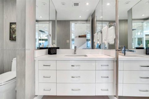 Townhouse in Aventura, Florida 2 bedrooms, 237.83 sq.m. № 1925504 - photo 24