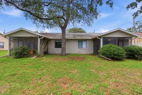 Immobilier commercial à vendre à Spring Hill, Floride: 4 chambres, 187.48 m2 № 2149262 - photo 27