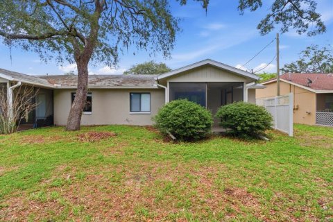 Immobilier commercial à vendre à Spring Hill, Floride: 4 chambres, 187.48 m2 № 2149262 - photo 24