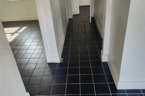 Villa ou maison à vendre à Fort Lauderdale, Floride: 3 chambres, 114.46 m2 № 1987935 - photo 5