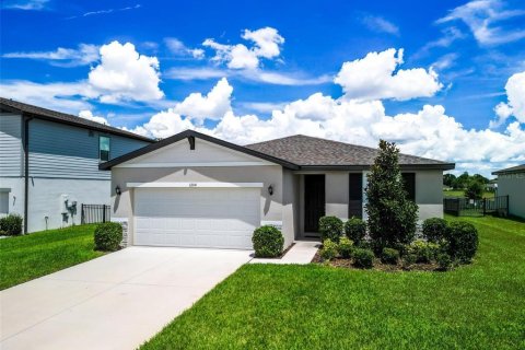 House in Auburndale, Florida 3 bedrooms, 157.47 sq.m. № 1885635 - photo 29