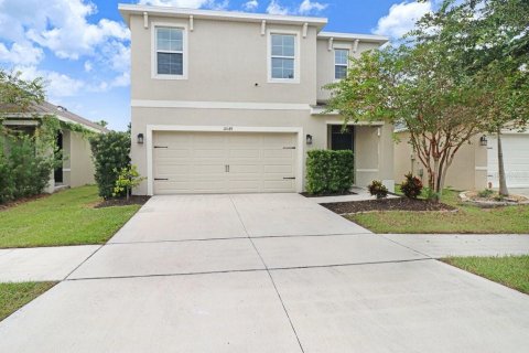 House in Sun City Center, Florida 5 bedrooms, 237.09 sq.m. № 2395886 - photo 2