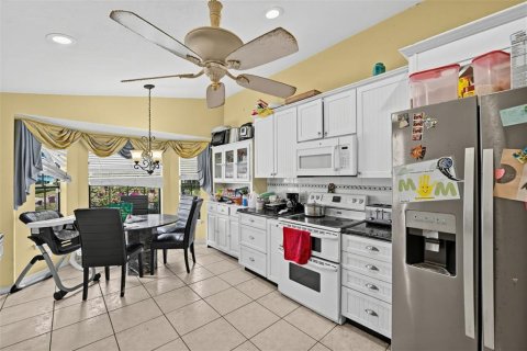 Casa en venta en Longwood, Florida, 4 dormitorios, 205.96 m2 № 2385603 - foto 12