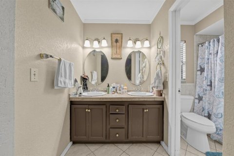Casa en venta en Longwood, Florida, 4 dormitorios, 205.96 m2 № 2385603 - foto 26