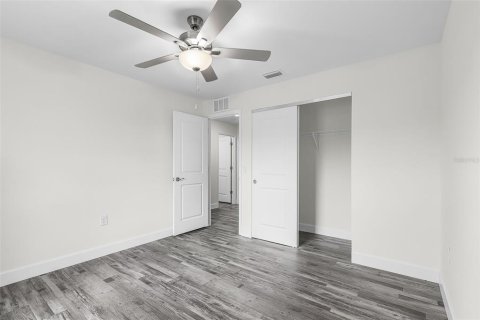 Casa en venta en Cape Coral, Florida, 4 dormitorios, 185.62 m2 № 1903114 - foto 15
