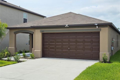 House in Lakeland, Florida 3 bedrooms, 123.93 sq.m. № 1882714 - photo 1