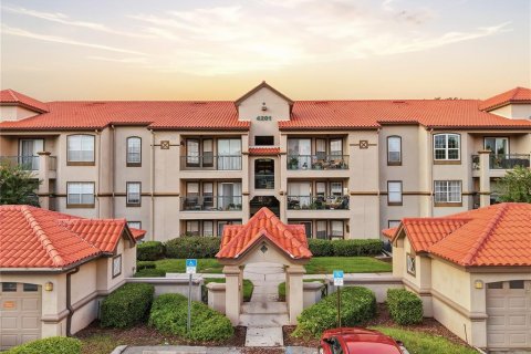 Condo à Lutz, Floride, 1 chambre  № 2339783