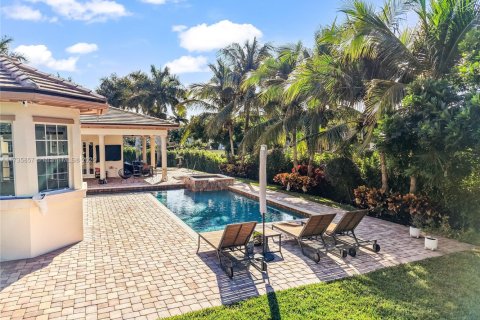 House in Parkland, Florida 6 bedrooms, 553.33 sq.m. № 1864153 - photo 21
