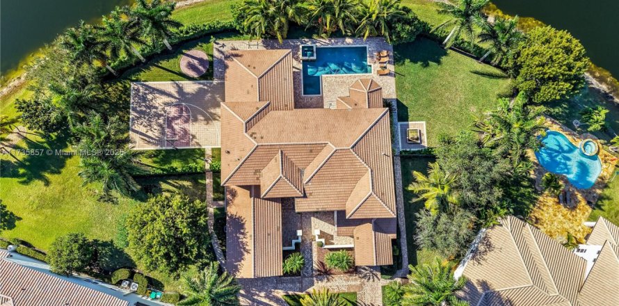 House in Parkland, Florida 6 bedrooms, 553.33 sq.m. № 1864153