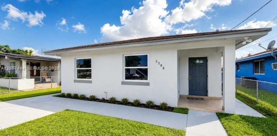 Villa ou maison à Hialeah, Floride 3 chambres, 133.22 m2 № 2176475