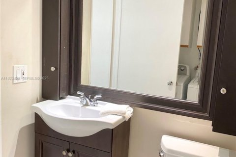 Купить кондоминиум в Авентура, Флорида 2 спальни, 126.81м2, № 1982513 - фото 16