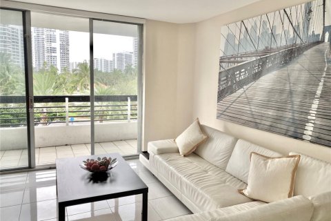 Купить кондоминиум в Авентура, Флорида 2 спальни, 126.81м2, № 1982513 - фото 3