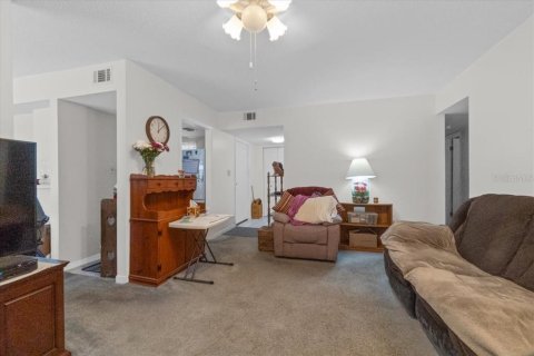 Condo in Clearwater, Florida, 3 bedrooms  № 1837721 - photo 11
