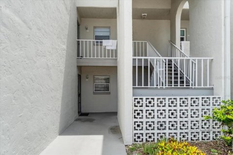 Condo in Clearwater, Florida, 3 bedrooms  № 1837721 - photo 1
