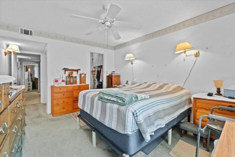 Condo in Clearwater, Florida, 3 bedrooms  № 1837721 - photo 16