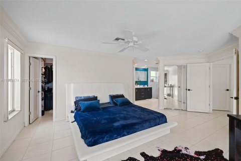 House in Lighthouse Point, Florida 3 bedrooms, 190.08 sq.m. № 1989008 - photo 20