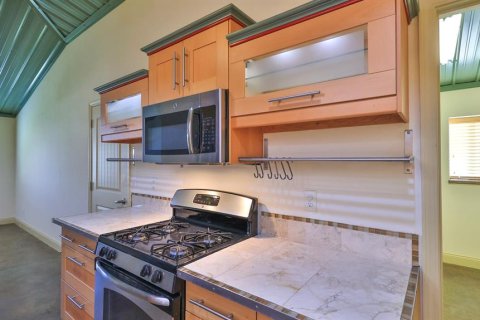 House in Edgewater, Florida 2 bedrooms, 112.23 sq.m. № 2258305 - photo 11