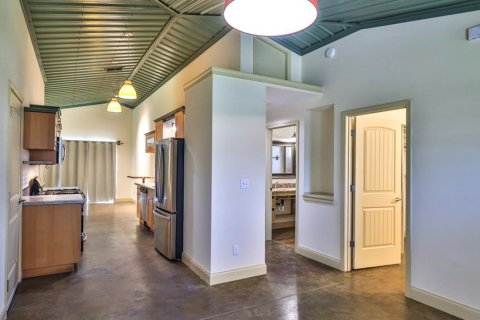 House in Edgewater, Florida 2 bedrooms, 112.23 sq.m. № 2258305 - photo 6