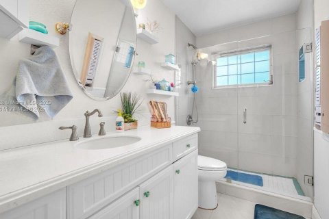 Купить виллу или дом в Тамарак, Флорида 2 спальни, 116.03м2, № 2062872 - фото 25